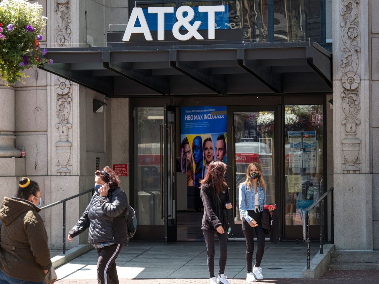 One Dividend Paying Blue Chip Stock To Consider-T