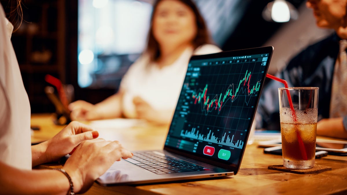 Should You Buy This Oversold Penny Stock-AAU